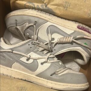 Off-White Men's Sneakers in Gray and White